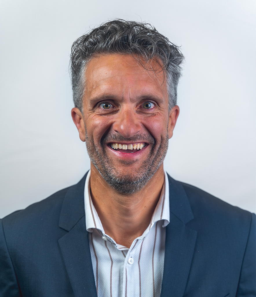 Edwin Wieringa - Anderson MacGyver